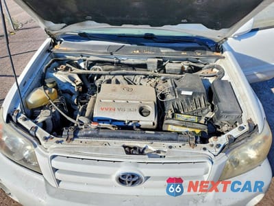 Zdjęcie 12 z 14 samochodu: 2005 TOYOTA HIGHLANDER LIMITED VIN:JTEEP21A450084007 - miniatura