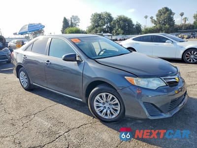Czwarte zdjęcie samochodu z boku: 2012 TOYOTA CAMRY LE VIN:4T1BF1FK9CU029639 - miniatura