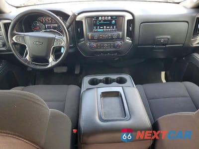 Zdjęcie 8 z 12 samochodu: 2018 CHEVROLET SILVERADO C1500 LT VIN:3GCPCRECXJG467551 - miniatura
