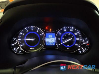 Zdjęcie 9 z 13 samochodu: 2019 INFINITI QX80 LUXE VIN:JN8AZ2NE9K9233761 - miniatura