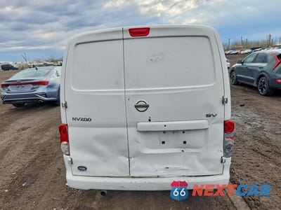 Zdjęcie 6 z 12 samochodu: 2014 NISSAN NV200 S VIN:3N6CM0KN6EK692725 - miniatura
