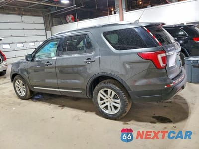 Drugie zdjęcie samochodu z przodu: 2019 FORD EXPLORER XLT VIN:1FM5K8D88KGB48658 - miniatura