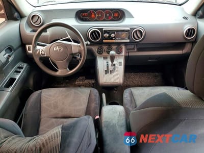 Zdjęcie 8 z 12 samochodu: 2011 TOYOTA SCION XB VIN:JTLZE4FE7B1129017 - miniatura