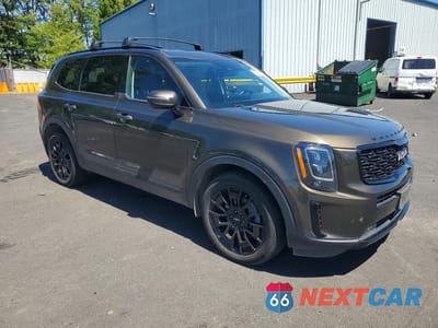 Czwarte zdjęcie samochodu z boku: 2022 KIA TELLURIDE SX VIN:5XYP5DHC0NG315534 - miniatura
