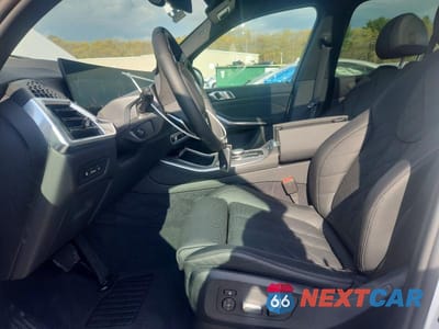 Zdjęcie 7 z 13 samochodu: 2026 BMW X5 XDRIVE40I VIN:5UX23EU02T9400518 - miniatura