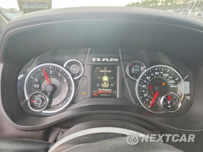 Zdjęcie 9 z 12 samochodu: 2021 RAM 1500 BIG HORN VIN:1C6SRFMT4MN520725 - miniatura