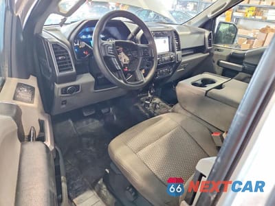 Zdjęcie 8 z 12 samochodu: 2019 FORD F150 SUPER CAB VIN:1FTFX1E55KKD50831 - miniatura
