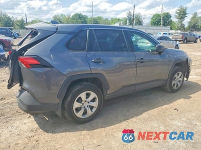 Trzecie zdjęcie samochodu z tyłu: 2022 TOYOTA RAV4 LE VIN:2T3F1RFV7NC259300 - miniatura