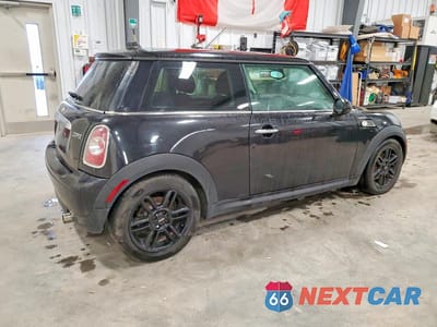 Trzecie zdjęcie samochodu z tyłu: 2012 MINI COOPER VIN:WMWSU3C57CT369637 - miniatura