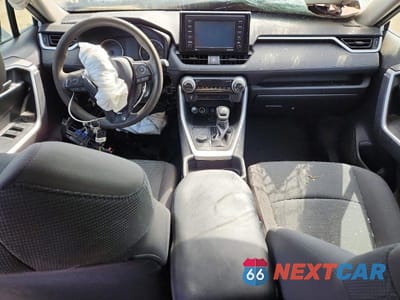 Zdjęcie 8 z 12 samochodu: 2020 TOYOTA RAV4 LE VIN:4T3LWRFV3LU005843 - miniatura