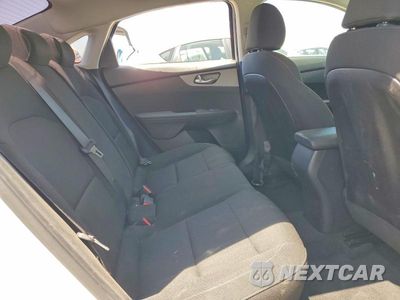 Zdjęcie 10 z 13 samochodu: 2021 KIA FORTE LXS VIN:3KPF24AD9ME401346 - miniatura