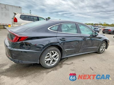 Trzecie zdjęcie samochodu z tyłu: 2023 HYUNDAI SONATA SEL VIN:KMHL64JA7PA301309 - miniatura