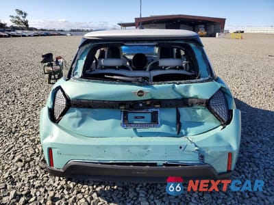 Zdjęcie 6 z 13 samochodu: 2025 MINI COOPER S VIN:WMW23GD0XS2X14368 - miniatura