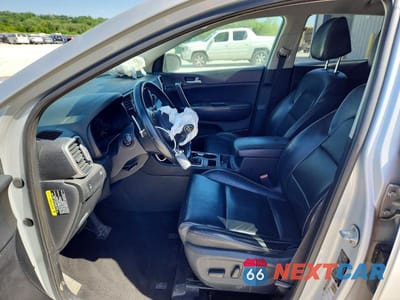 Zdjęcie 7 z 12 samochodu: 2017 KIA SPORTAGE EX VIN:KNDPNCAC4H7053698 - miniatura