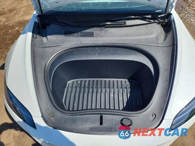 Zdjęcie 11 z 12 samochodu: 2025 TESLA MODEL 3 VIN:5YJ3E1EB3SF914892 - miniatura