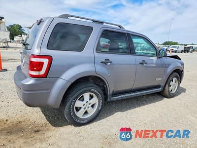 Trzecie zdjęcie samochodu z tyłu: 2008 FORD ESCAPE XLT VIN:1FMCU93148KC13636 - miniatura