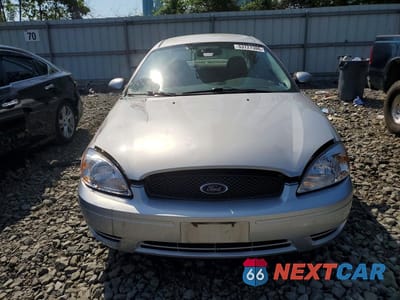 Piąte zdjęcie samochodu w środku: 2006 FORD TAURUS SEL VIN:1FAFP56U46A243557 - miniatura