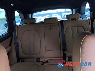 Zdjęcie 11 z 15 samochodu: 2026 BMW X5 XDRIVE40I VIN:5UX23EU09T9299011 - miniatura