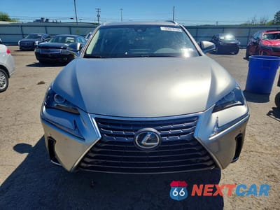 Piąte zdjęcie samochodu w środku: 2018 LEXUS NX 300 BASE VIN:JTJBARBZ7J2166038 - miniatura