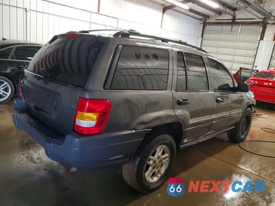 Trzecie zdjęcie samochodu z tyłu: 2004 JEEP GRAND CHEROKEE LAREDO VIN:1J4GW48S64C263246 - miniatura