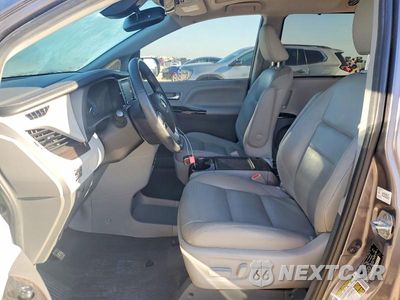 Zdjęcie 7 z 13 samochodu: 2020 TOYOTA SIENNA XLE PREMIUM 8-PASSENGER VIN:5TDYZ3DC0LS072641 - miniatura