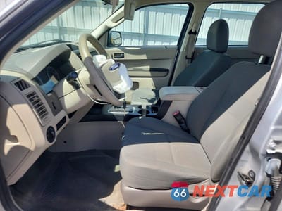 Zdjęcie 7 z 13 samochodu: 2011 FORD ESCAPE XLS VIN:1FMCU0C72BKC40440 - miniatura