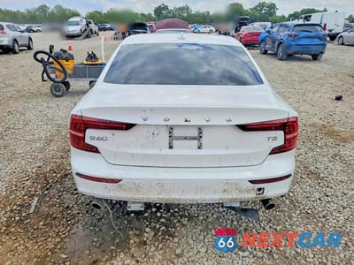 Zdjęcie 6 z 12 samochodu: 2021 VOLVO S60 T5 MOMENTUM VIN:7JR102FK4MG102697 - miniatura