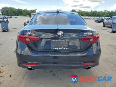 Zdjęcie 6 z 12 samochodu: 2018 ALFA ROMEO GIULIA TI Q4 VIN:ZARFAEEN9J7563779 - miniatura