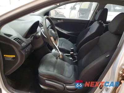 Zdjęcie 7 z 12 samochodu: 2015 HYUNDAI ACCENT GS VIN:KMHCT5AE8FU198528 - miniatura