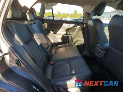 Zdjęcie 11 z 13 samochodu: 2024 TOYOTA RAV4 XLE PREMIUM VIN:2T3B6RFV1RW065382 - miniatura