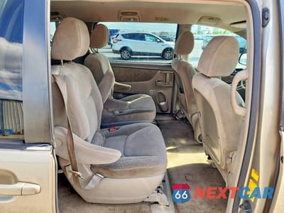 Zdjęcie 11 z 13 samochodu: 2010 TOYOTA SIENNA LE 7-PASSENGER VIN:5TDKK4CC0AS289086 - miniatura