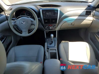 Zdjęcie 8 z 12 samochodu: 2012 SUBARU FORESTER 2.5X PREMIUM VIN:JF2SHADC8CH438350 - miniatura