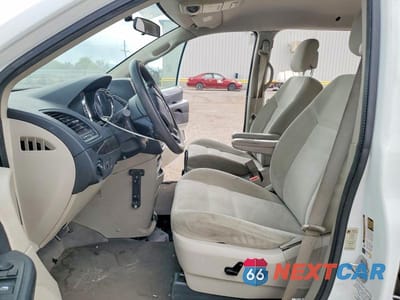Zdjęcie 7 z 14 samochodu: 2015 DODGE GRAND CARAVAN SE VIN:2C7WDGBG0FR702936 - miniatura