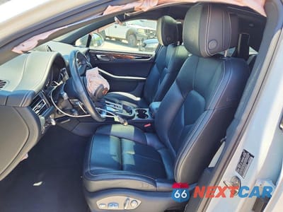 Zdjęcie 7 z 13 samochodu: 2024 PORSCHE MACAN BASE VIN:WP1AA2A54RLB03570 - miniatura