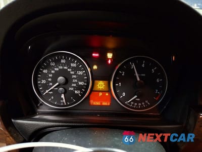 Zdjęcie 9 z 13 samochodu: 2006 BMW 325 XI VIN:WBAVD13596KV12650 - miniatura