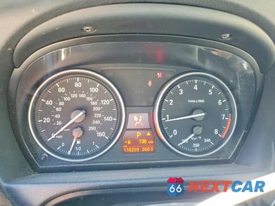 Zdjęcie 9 z 12 samochodu: 2013 BMW 328 I VIN:WBADW3C52DJ525552 - miniatura