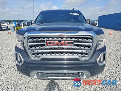 Piąte zdjęcie samochodu w środku: 2021 GMC SIERRA K1500 DENALI VIN:3GTU9FET1MG328686 - miniatura