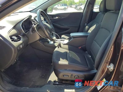Zdjęcie 7 z 12 samochodu: 2016 CHEVROLET MALIBU LT VIN:1G1ZE5ST2GF187982 - miniatura