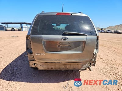 Zdjęcie 6 z 13 samochodu: 2011 KIA SEDONA LX VIN:KNDMG4C72B6371321 - miniatura