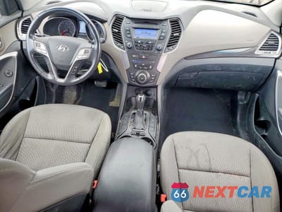 Zdjęcie 8 z 13 samochodu: 2013 HYUNDAI SANTA FE GLS VIN:KM8SM4HF5DU003693 - miniatura