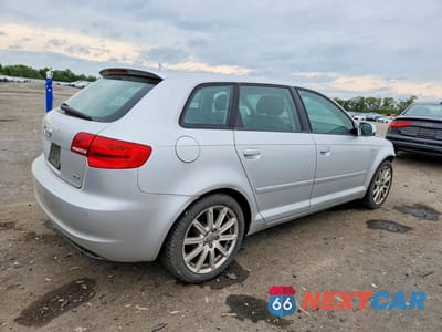 Trzecie zdjęcie samochodu z tyłu: 2011 AUDI A3 PREMIUM PLUS VIN:WAUKJBFM7BA127415 - miniatura