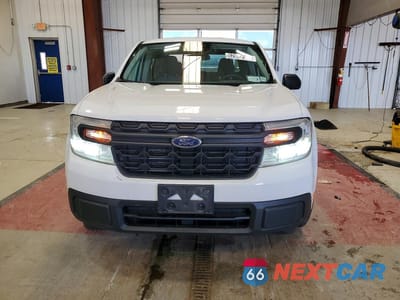 Piąte zdjęcie samochodu w środku: 2022 FORD MAVERICK XL VIN:3FTTW8E34NRA64532 - miniatura