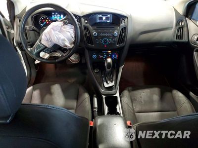 Zdjęcie 8 z 12 samochodu: 2015 FORD FOCUS SE VIN:1FADP3F29FL218796 - miniatura