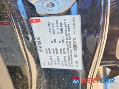 Zdjęcie 13 z 13 samochodu: 2018 TESLA MODEL 3 VIN:5YJ3E1EA8JF037693 - miniatura