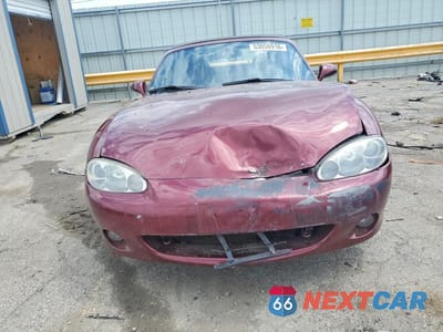 Piąte zdjęcie samochodu w środku: 2003 MAZDA MX-5 MIATA BASE VIN:JM1NB353030304700 - miniatura