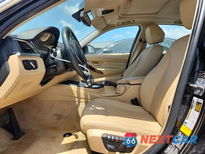 Zdjęcie 7 z 12 samochodu: 2015 BMW 328 XI SULEV VIN:WBA3B5G53FNS14690 - miniatura