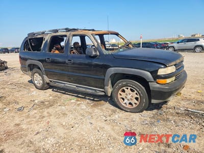 Czwarte zdjęcie samochodu z boku: 2002 CHEVROLET SUBURBAN K1500 VIN:3GNFK16Z32G200845 - miniatura