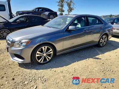 2016 MERCEDES-BENZ E 350 WDDHF5KB8GB315565 - główne zdjęcie licytacji z USA - miniatura