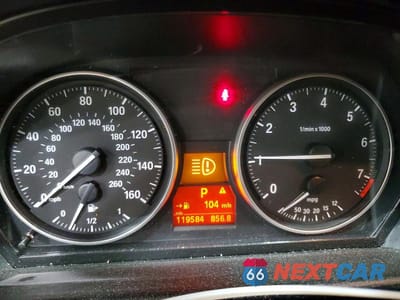 Zdjęcie 9 z 14 samochodu: 2015 BMW X1 XDRIVE28I VIN:WBAVL1C53FVY29826 - miniatura
