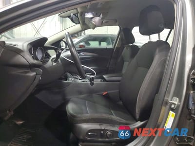 Zdjęcie 7 z 14 samochodu: 2018 BUICK REGAL TOURX PREFERRED VIN:W04GU8SX2J1095873 - miniatura